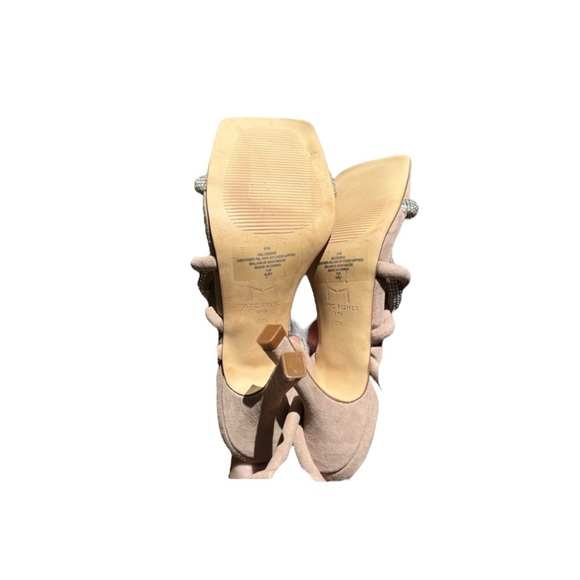 Elegant Beige and Silver Women's Sandals - Picture 8 of 11